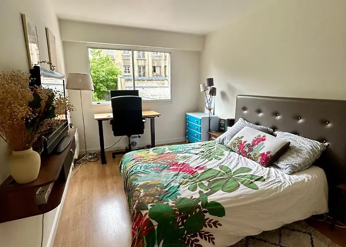 Le Moufle - Paris